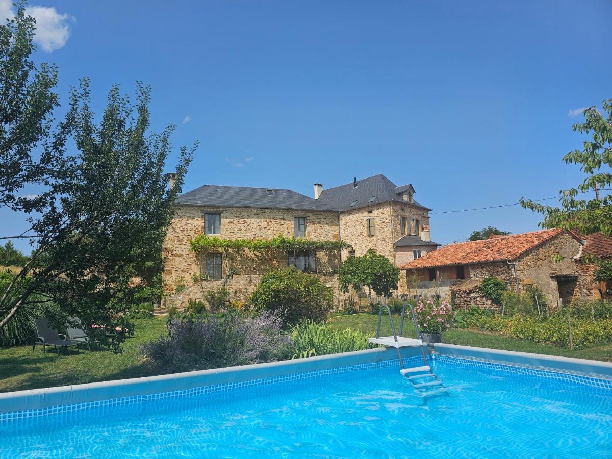 Les Peyronnies Villa Figeac Luaran gambar